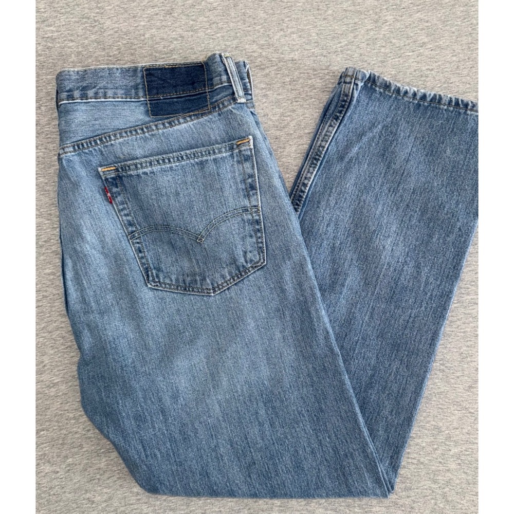 Levis 505 Mens Regular Straight Leg Blue Jeans Size 36x30 Medium Wash Workwear